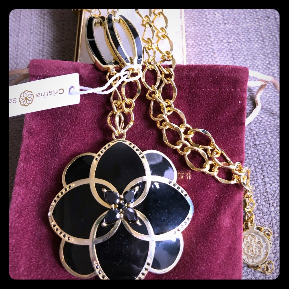 Cristina Sabatini Peonia Flower Black CZ Necklacr